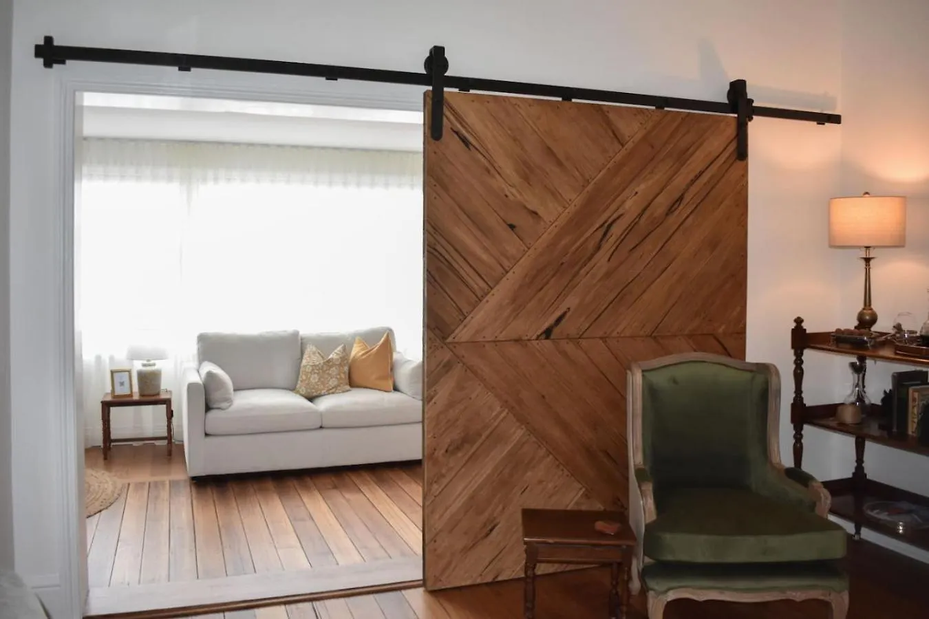 King Beds With Fireplace And Spa Bath With Parking And Central Location Hobart 0*,  Australië